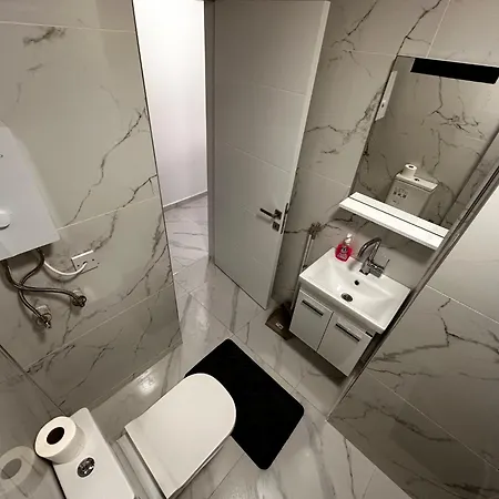Kyrenia Center, 1room Bluepalm Site With Pool Apartman